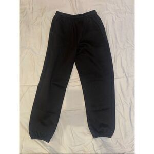 Size S black hill sweatpants
